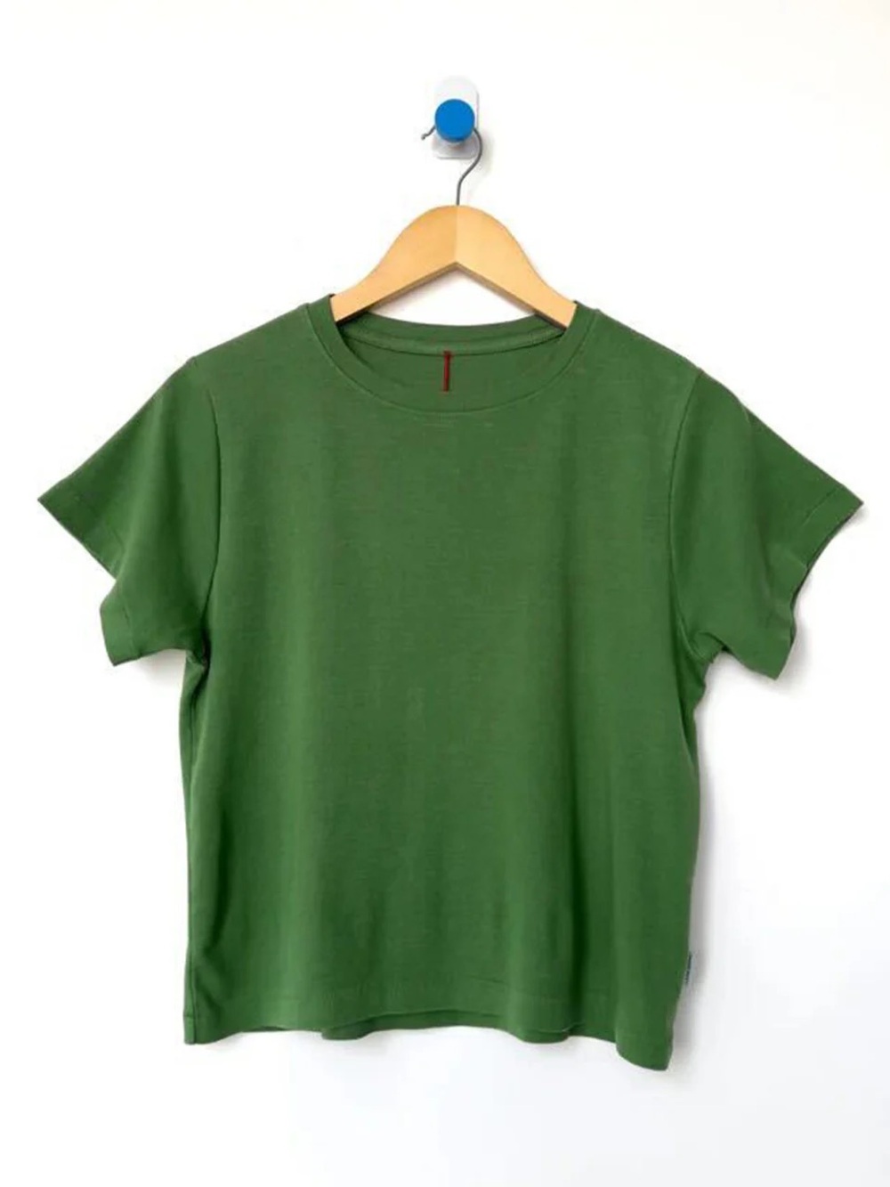 Le Bon Shoppe Green Noel Boxy Tee Size S NWT